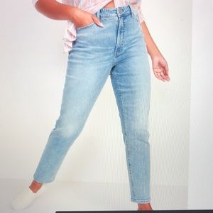 Straight Leg Ankle Jeans